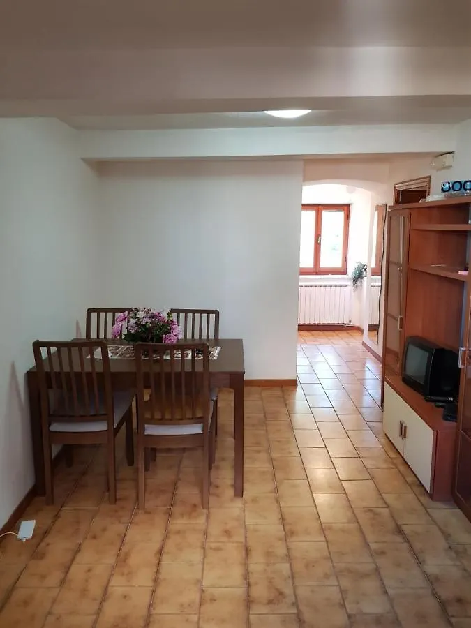 Villa Casa Apuania à Massa  Hébergement de vacances